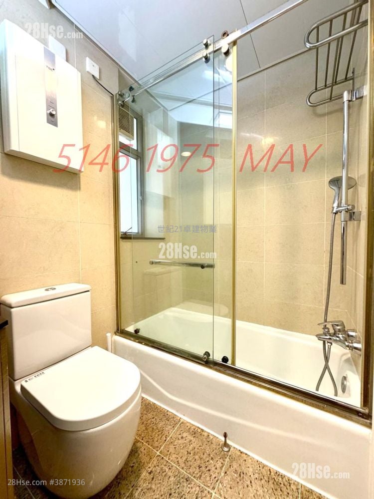 Sorrento Sell 2 Bedrooms , 2 Bathrooms 633 ft²