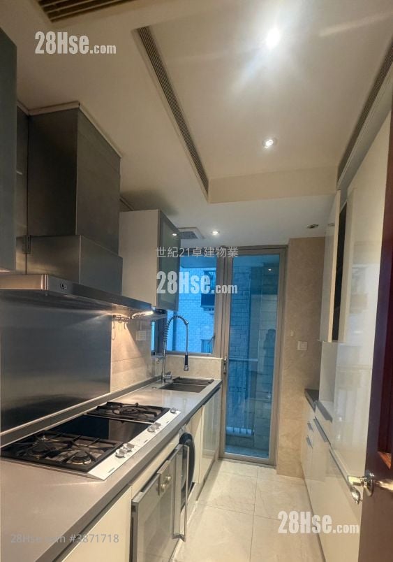 The Coronation Sell 3 Bedrooms , 2 Bathrooms 956 ft²