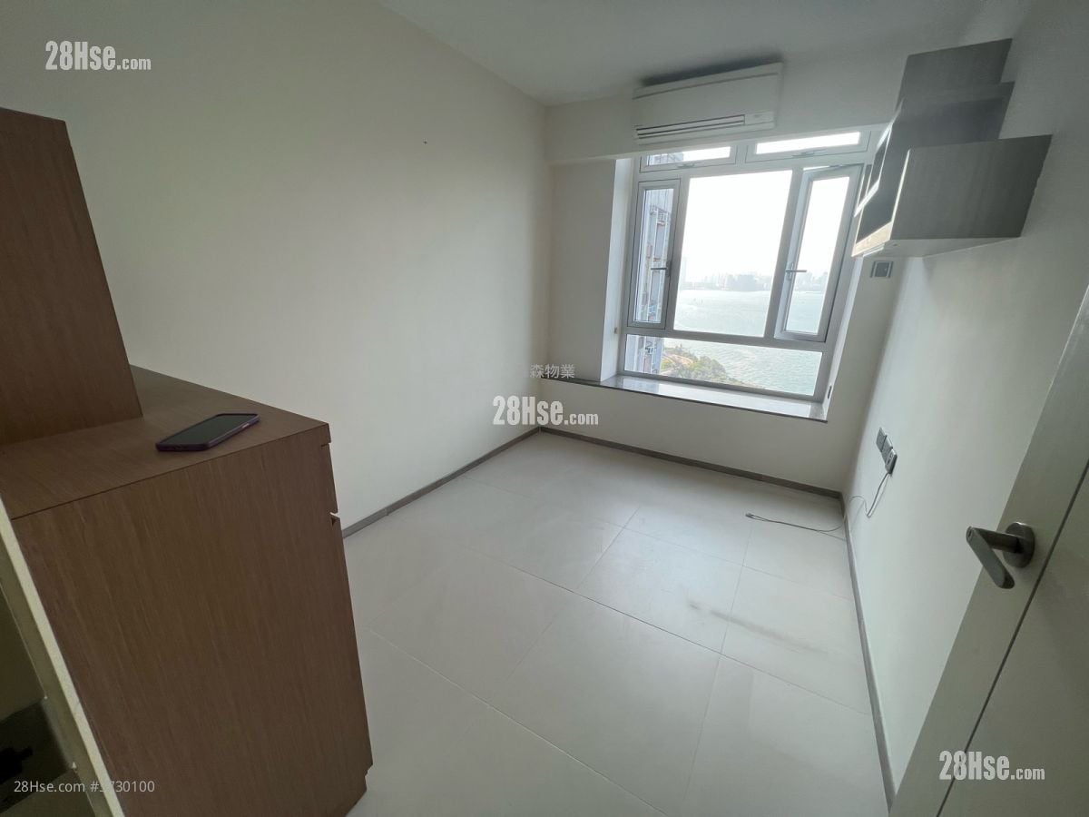 Taikoo Shing Rental 4 Bedrooms , 2 Bathrooms 1,015 ft²