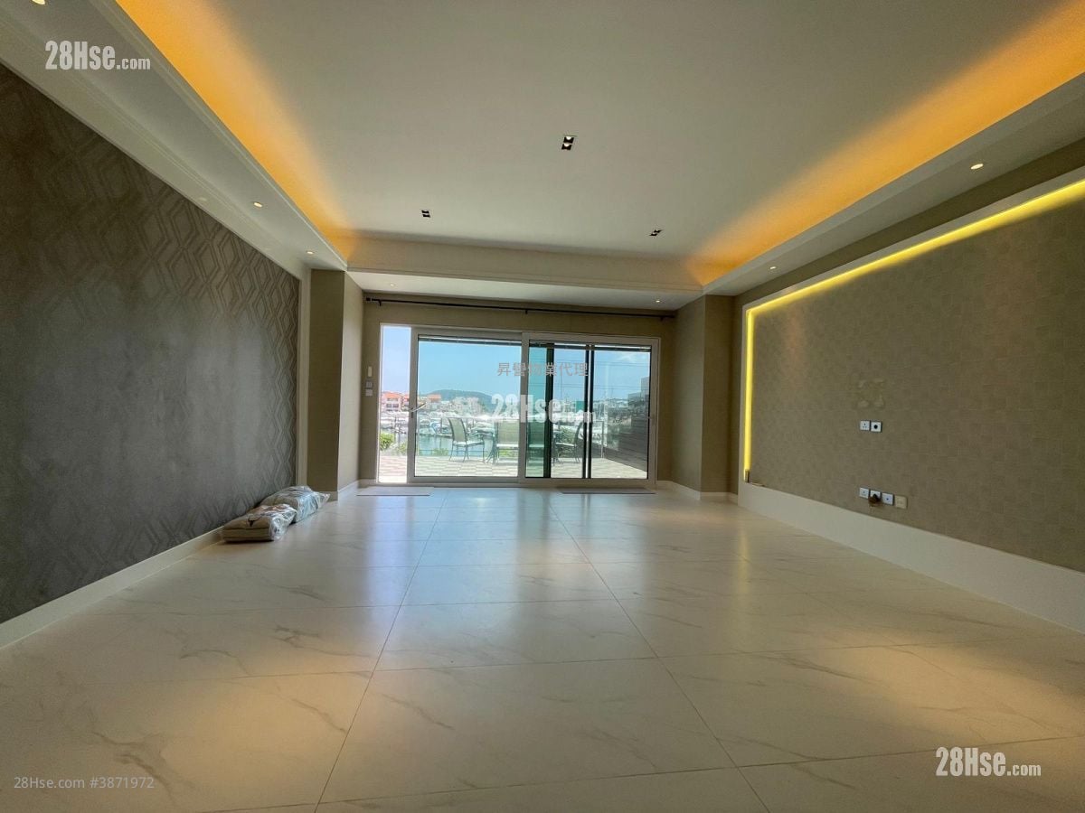 Marina Cove Rental 3 Bedrooms , 3 Bathrooms 1,371 ft²