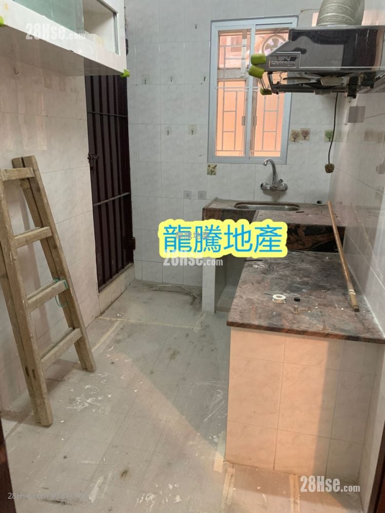 Village Rental 3 Bedrooms , 1 Bathroom