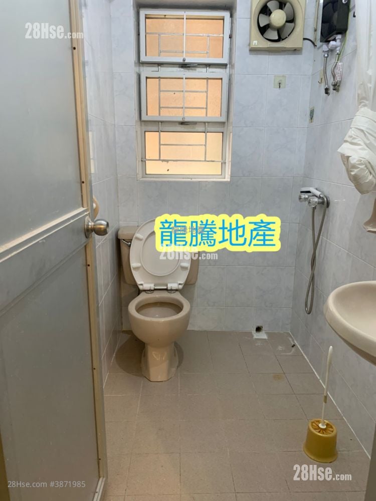 Village Rental 3 Bedrooms , 1 Bathroom