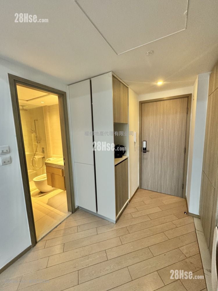 Twin Regency Rental 1 Bedroom , 1 Bathroom 398 ft²