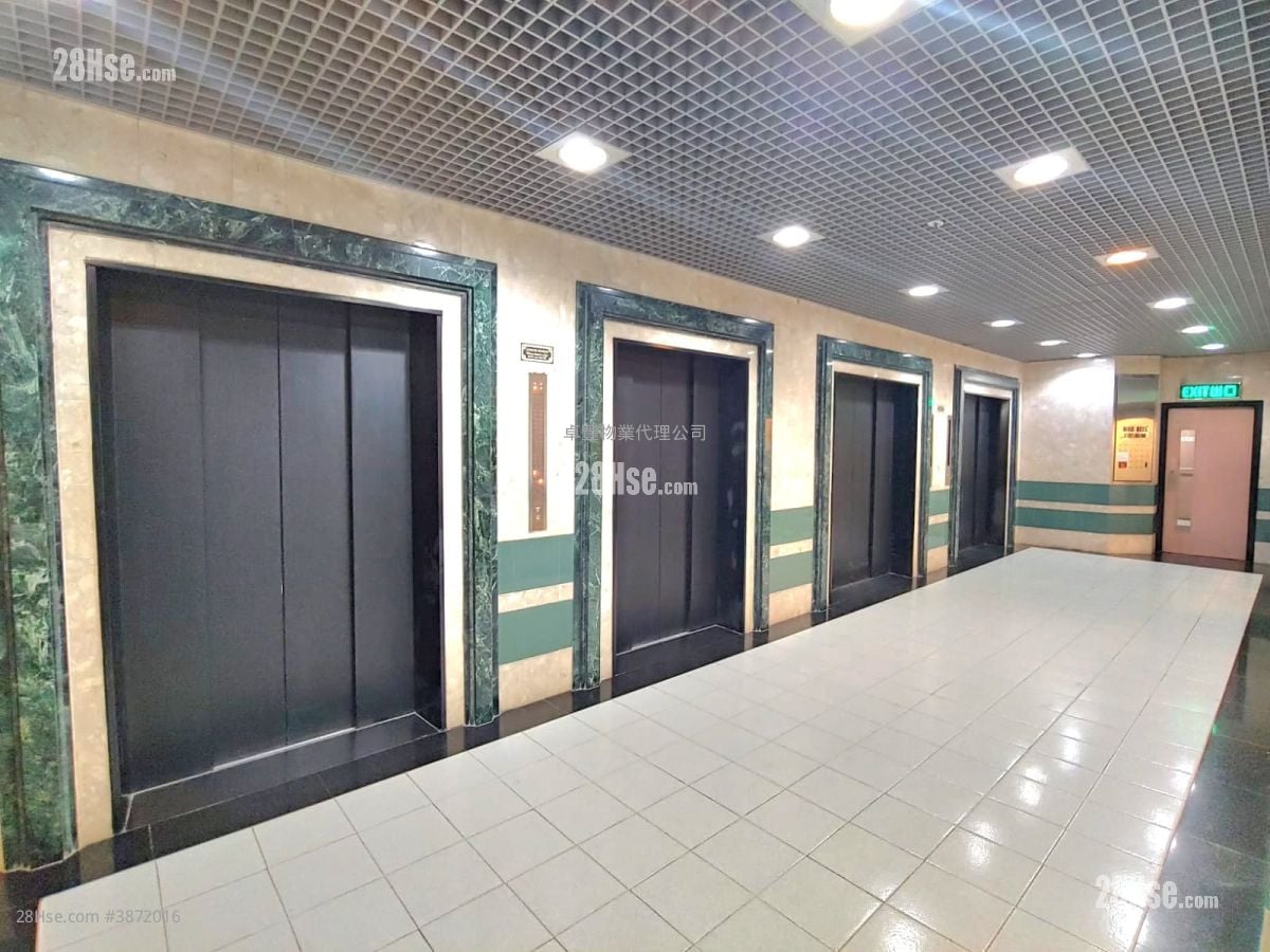 Charm Centre Rental 2 Bedrooms 1,150 ft²