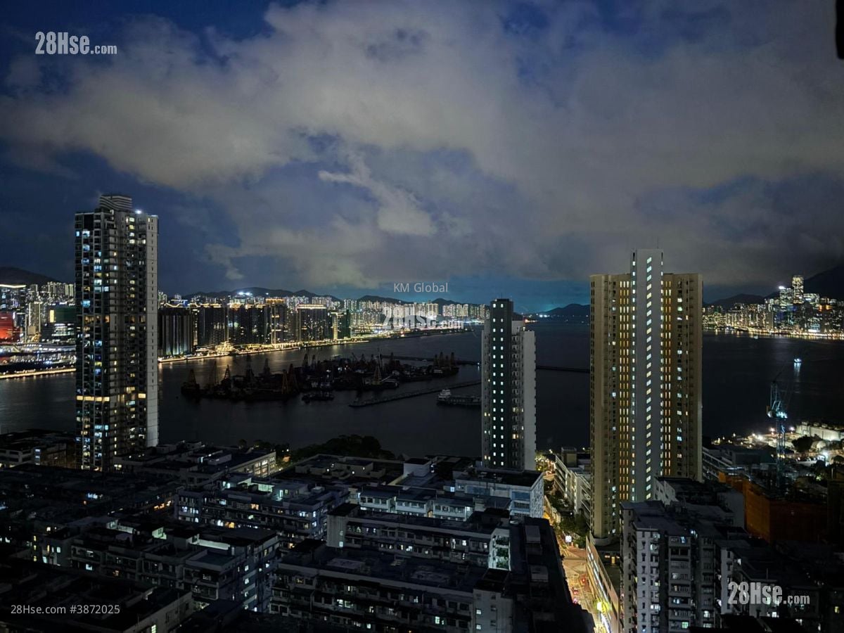 City Hub Sell 338 ft²