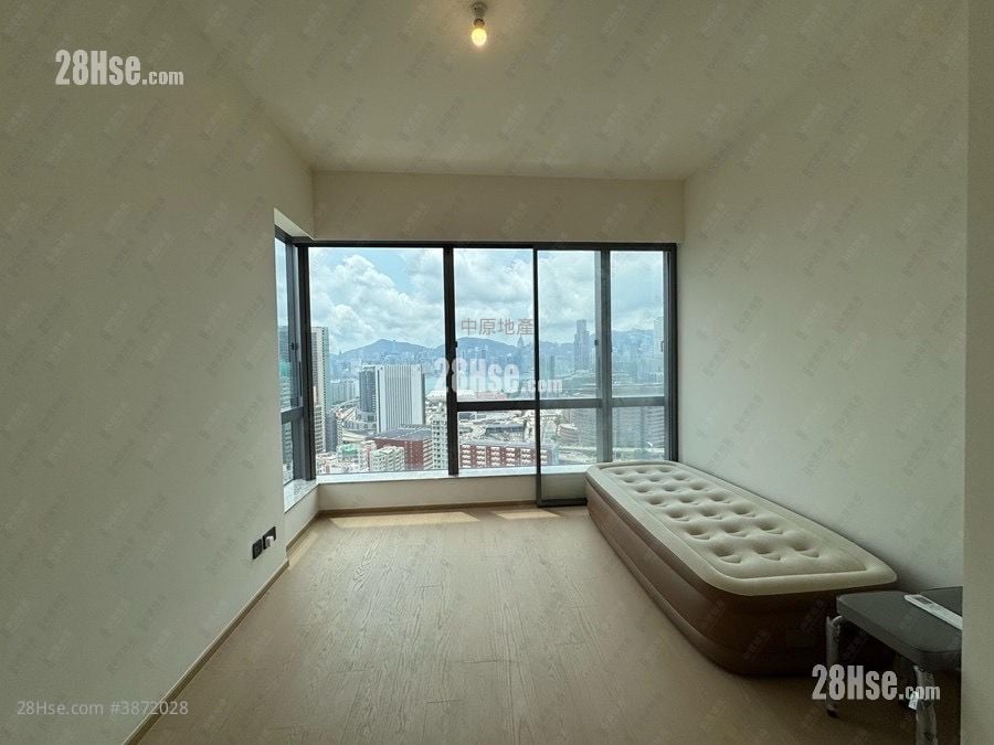 In One Rental 968 ft²