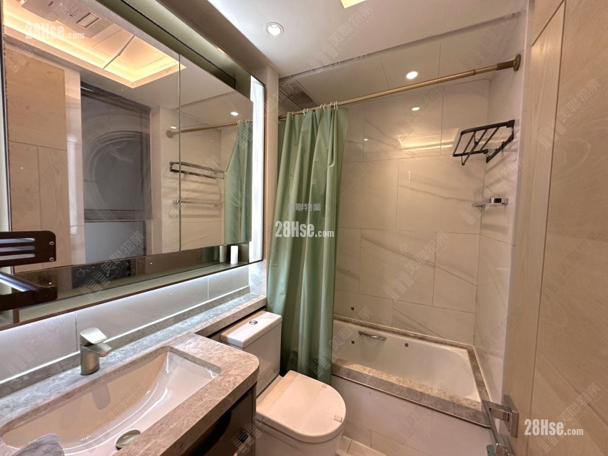 Mayfair By The Sea 8 Sell 2 Bedrooms , 1 Bathroom 490 ft²