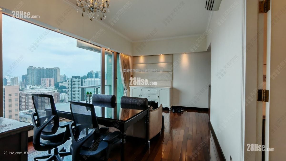Grand Excelsior Rental 676 ft²
