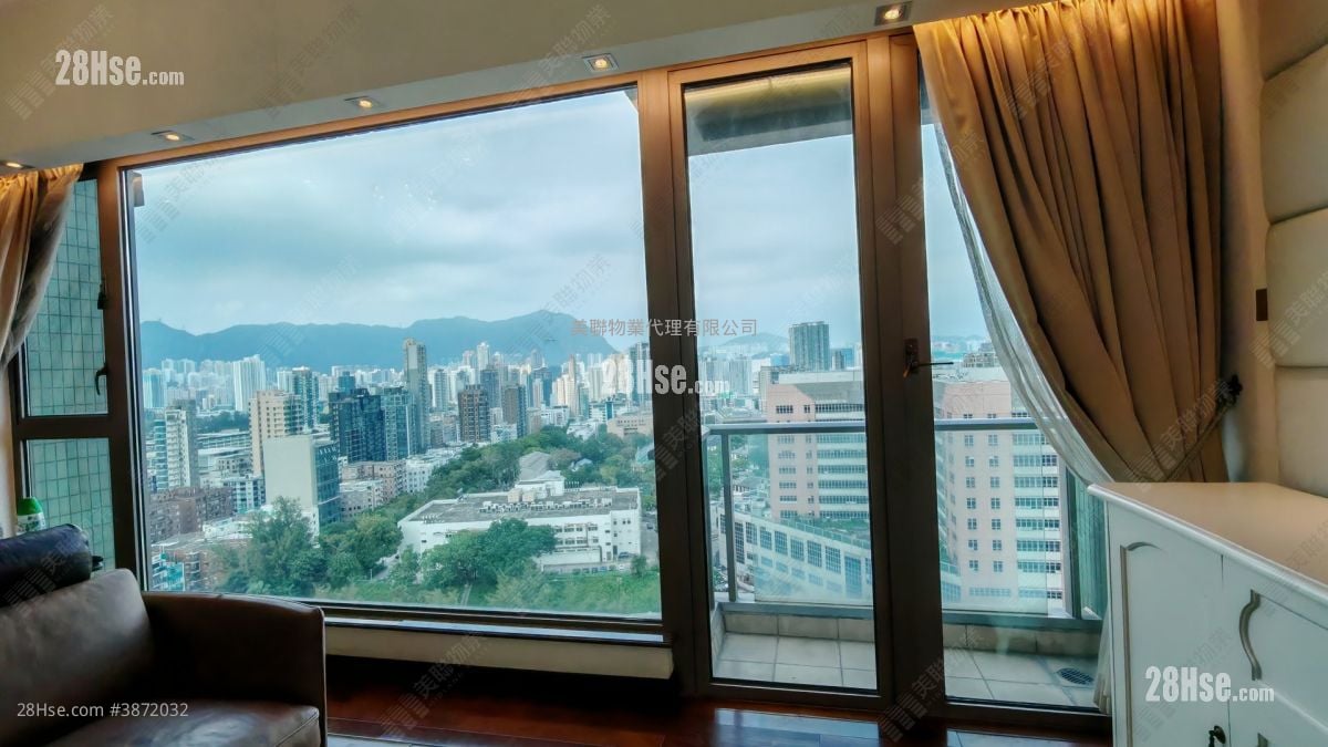 Grand Excelsior Rental 676 ft²