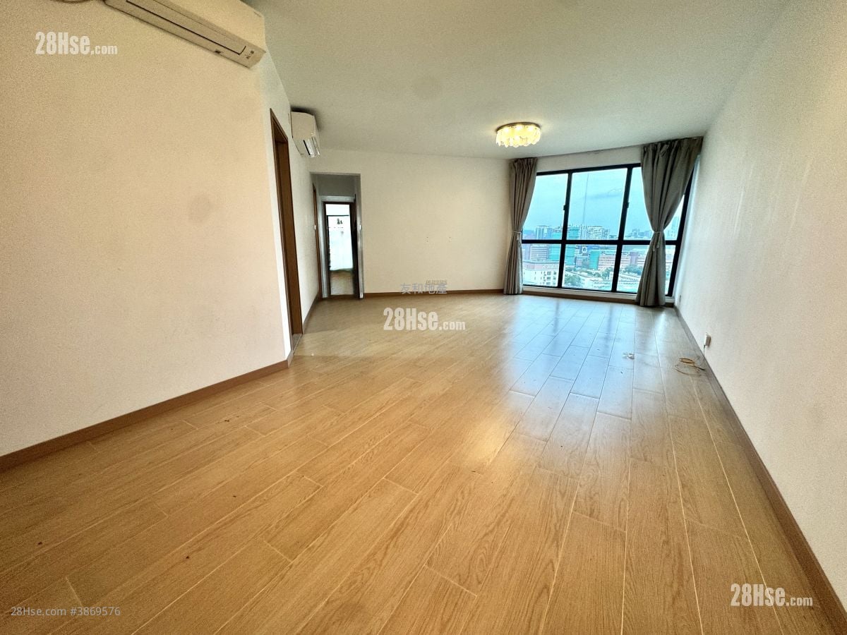 Carmen's Garden Rental 3 Bedrooms , 2 Bathrooms 1,057 ft²