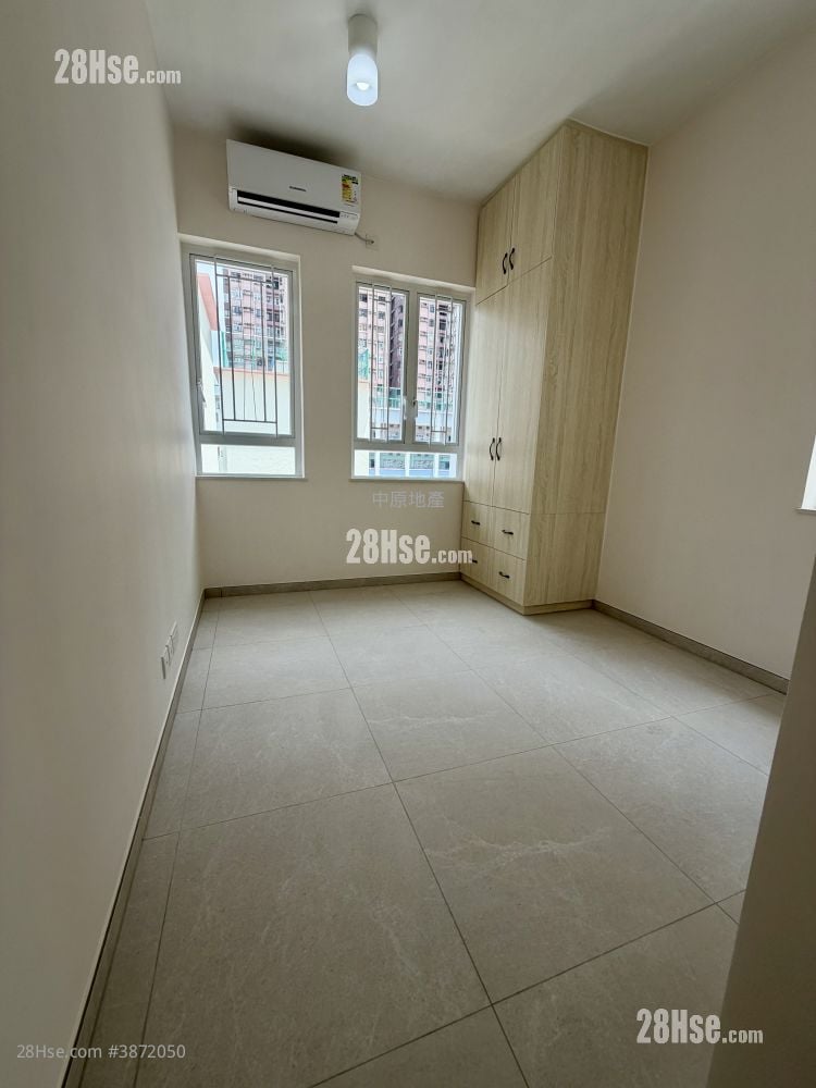 bedroom 1: Bonavista Building Sell 3 Bedrooms , 3 Bathrooms 1,173 ft²