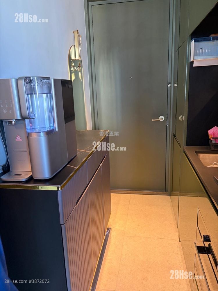 Timber House Sell 1 Bedroom 269 ft²
