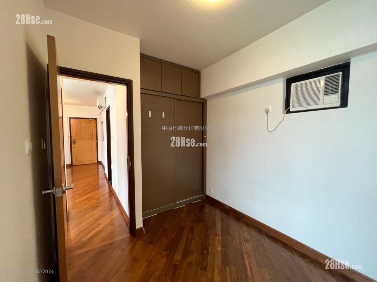 Grand Horizon Sell 2 Bedrooms , 1 Bathroom 463 ft²