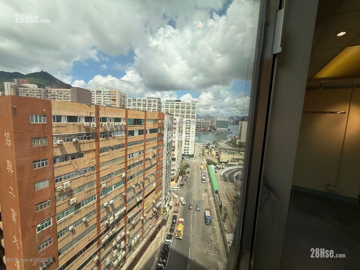 Eight Commercial Tower Rental