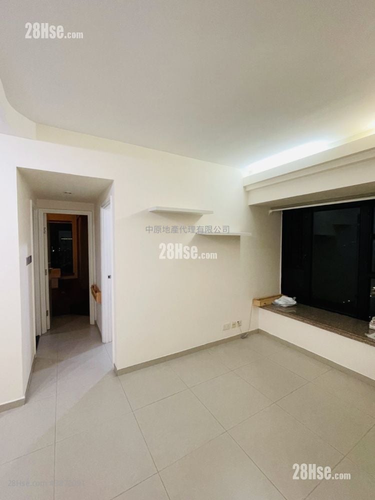 Scenic View Sell 2 Bedrooms , 1 Bathroom 464 ft²