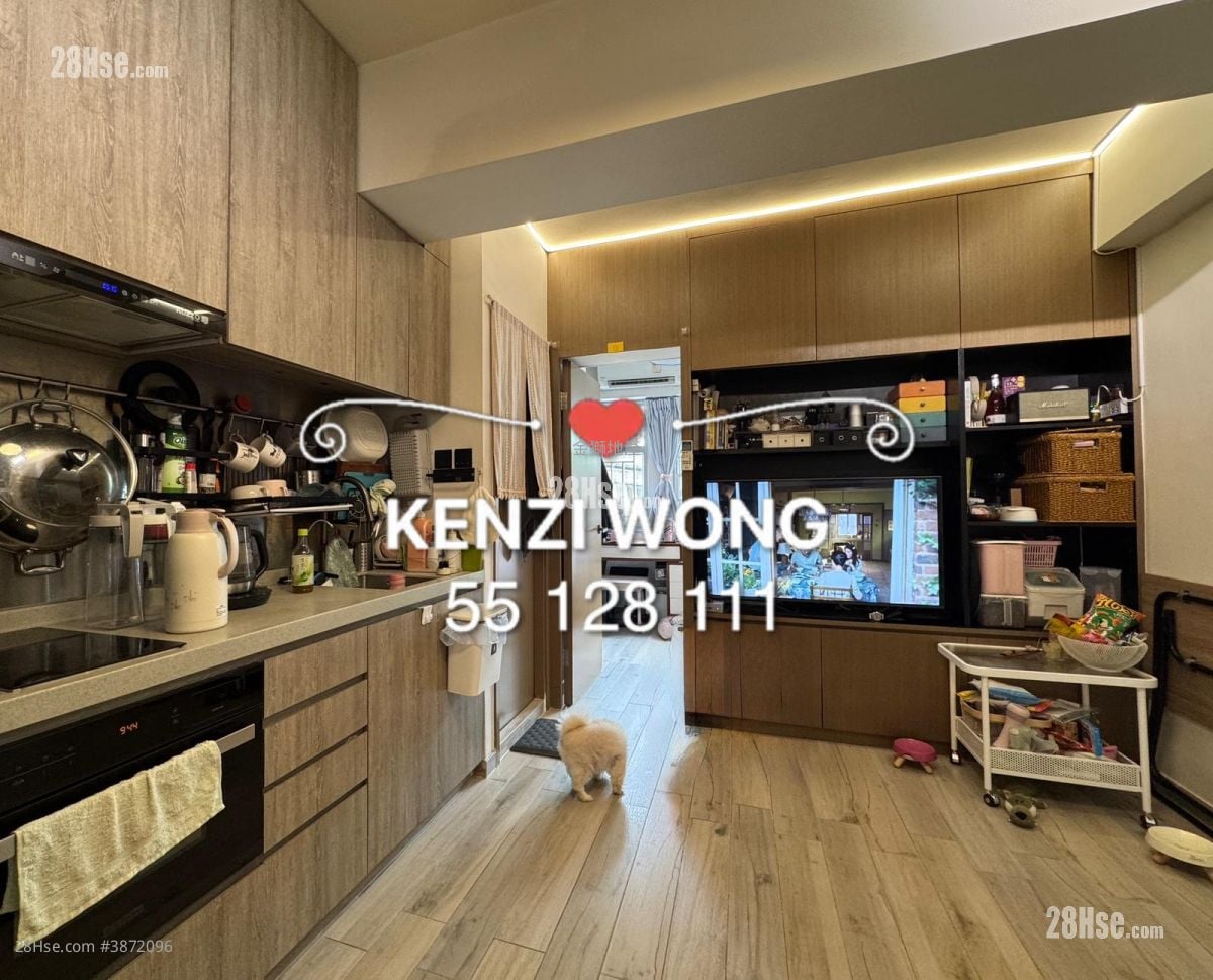 On Tai Building Sell 312 ft²