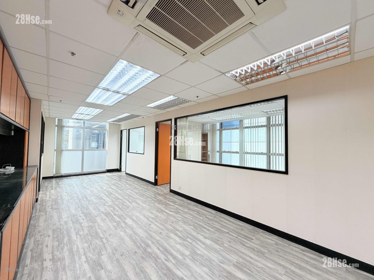 Charm Centre Rental 4 Bedrooms