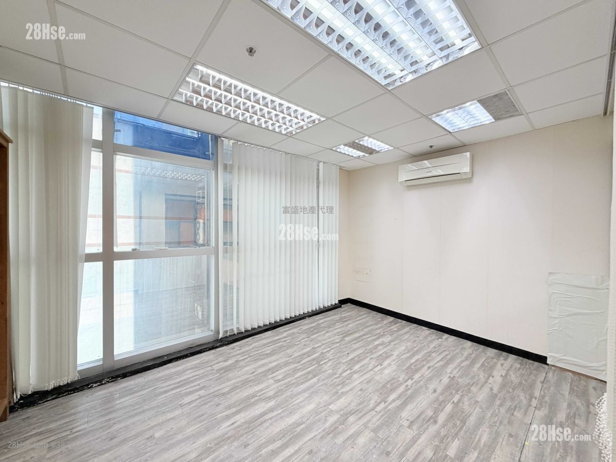 Charm Centre Rental 4 Bedrooms