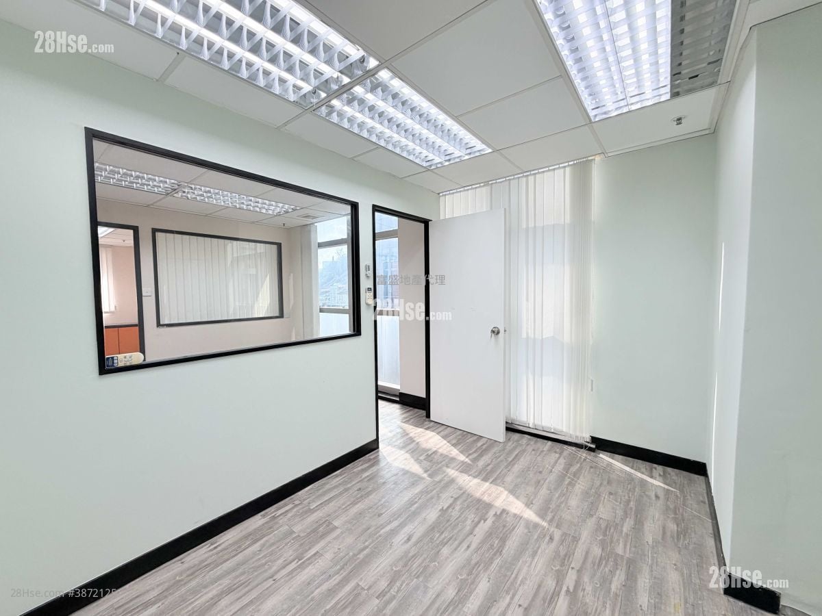 Charm Centre Rental 4 Bedrooms