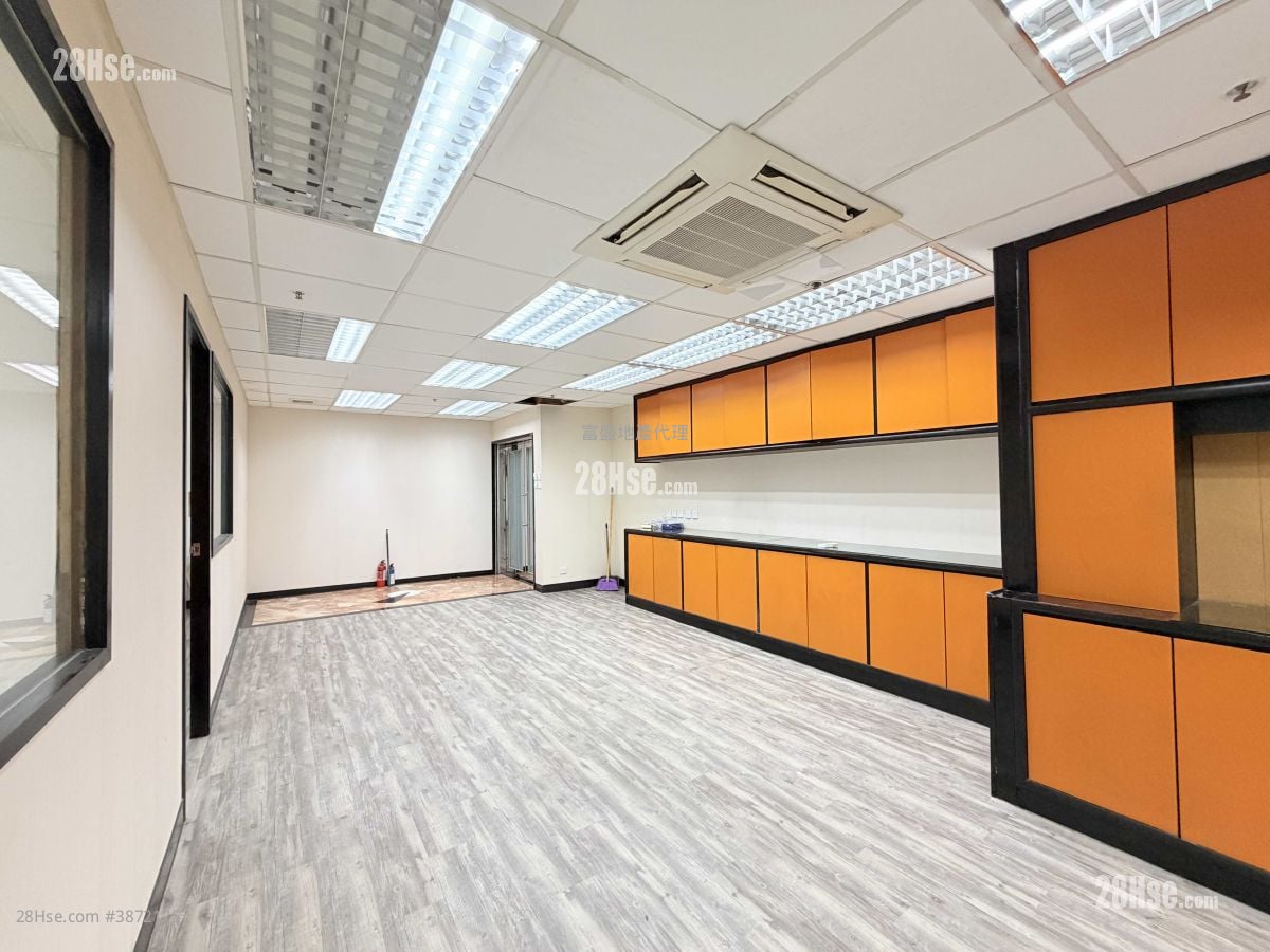 Charm Centre Rental 4 Bedrooms