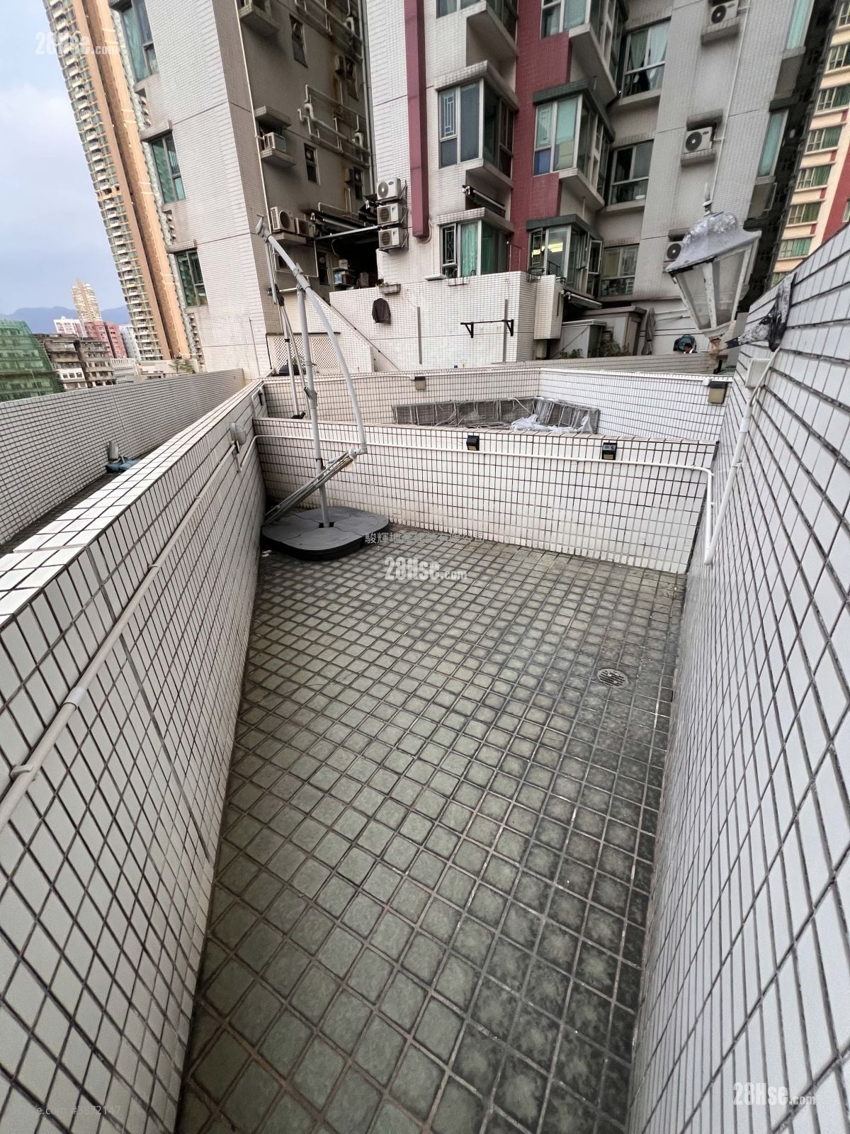港湾豪庭 租盘 2 房 , 1 浴室 320 平方尺