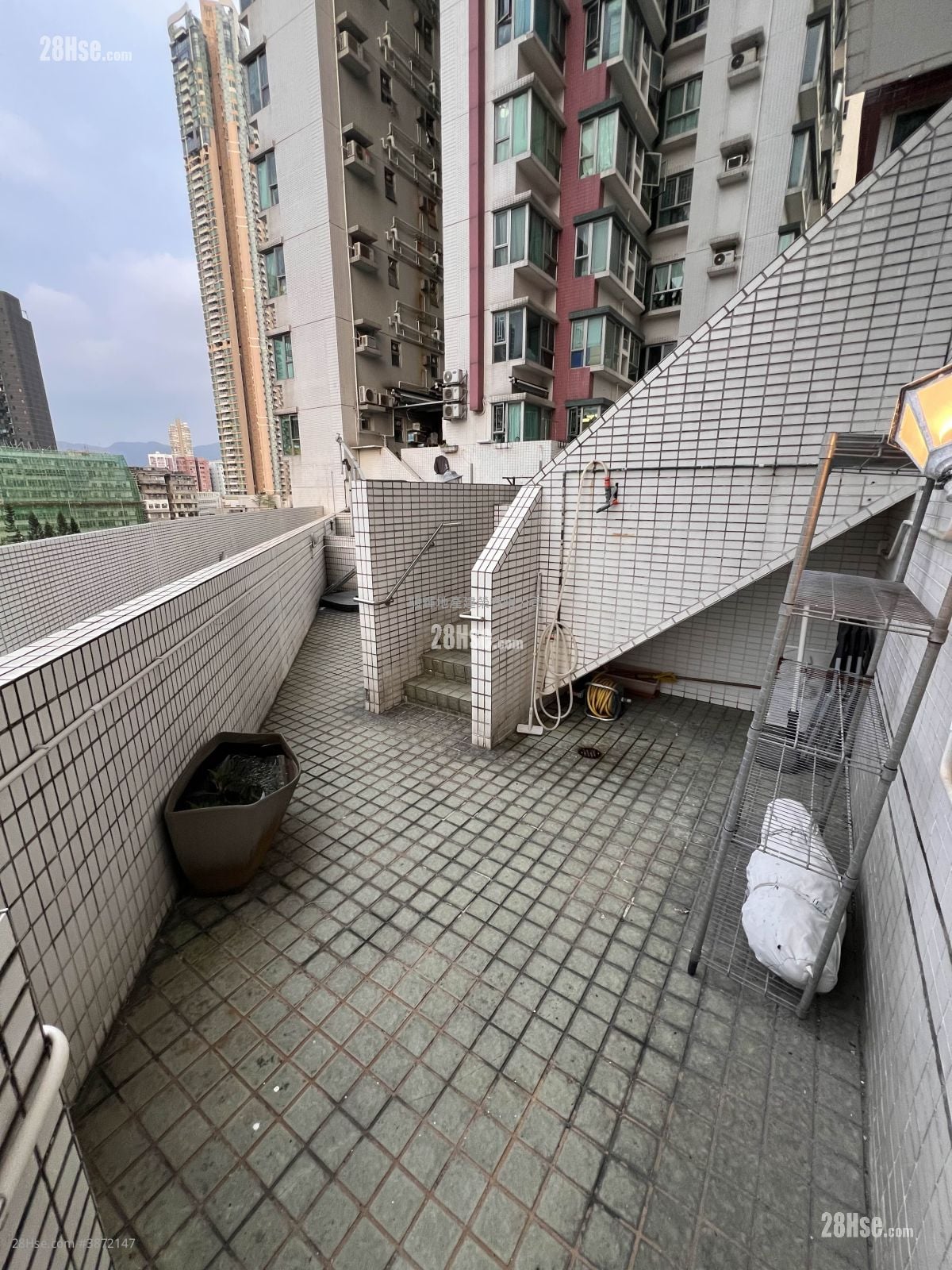 港湾豪庭 租盘 2 房 , 1 浴室 320 平方尺