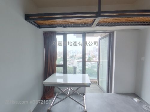 Park Signature Sell Studio , 1 Bathroom 272 ft²