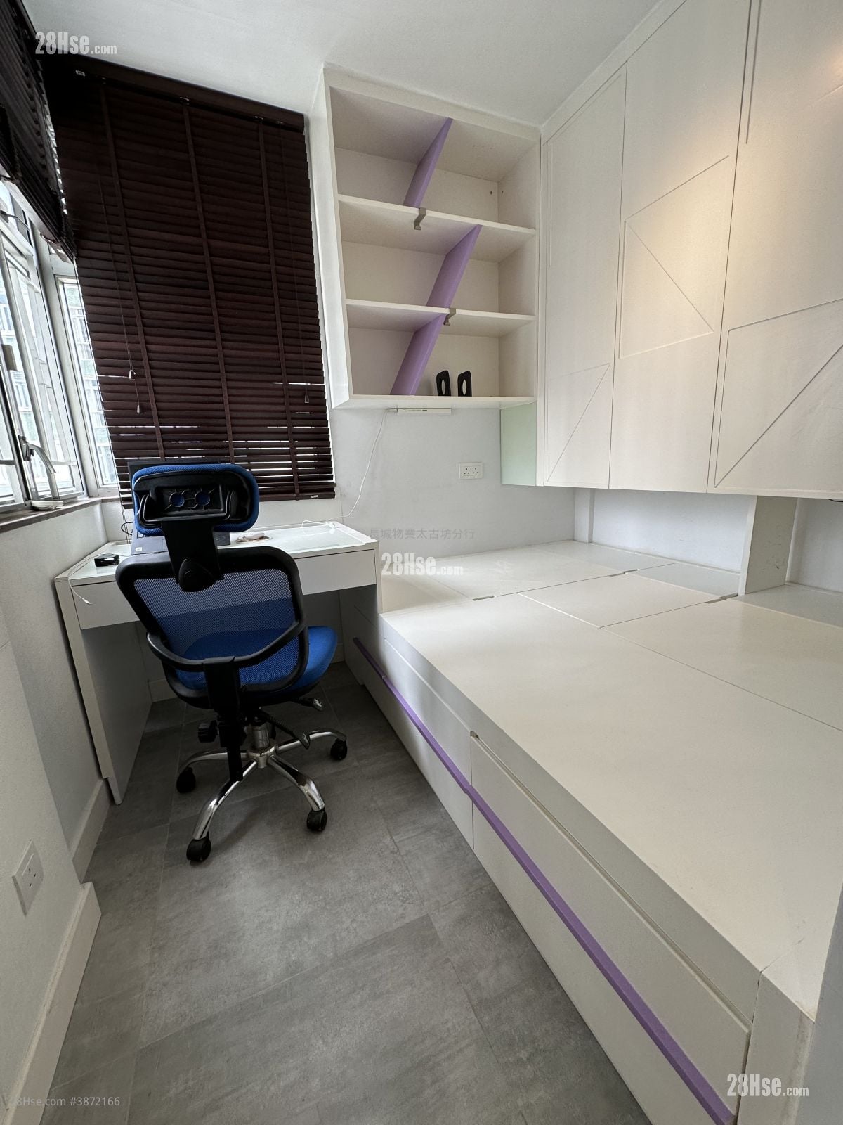Nan Fung Sun Chuen Sell 2 Bedrooms , 1 Bathroom 391 ft²