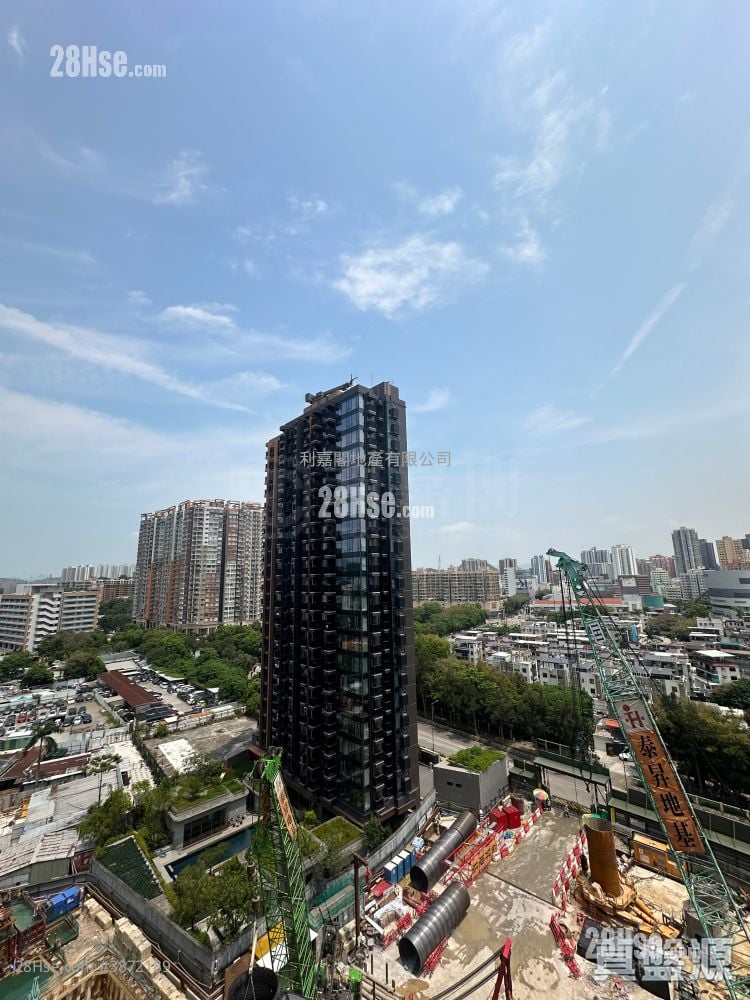 Park Signature Sell Studio , 1 Bathroom 301 ft²