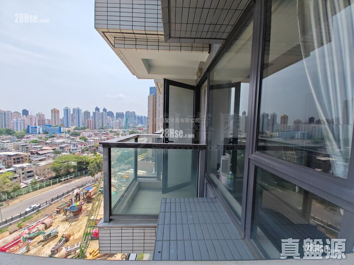 Park Signature Sell Studio , 1 Bathroom 301 ft²