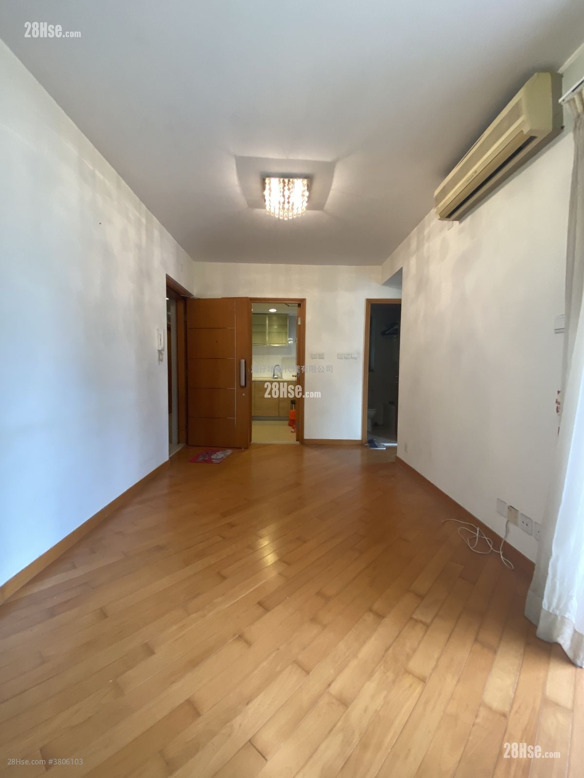The Zenith Rental 2 Bedrooms , 1 Bathroom 492 ft²