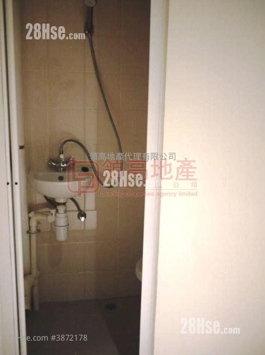 The Coronation Sell 3 Bedrooms , 2 Bathrooms 990 ft²