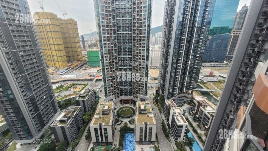 K. Summit Rental 2 Bedrooms , 1 Bathroom 459 ft²