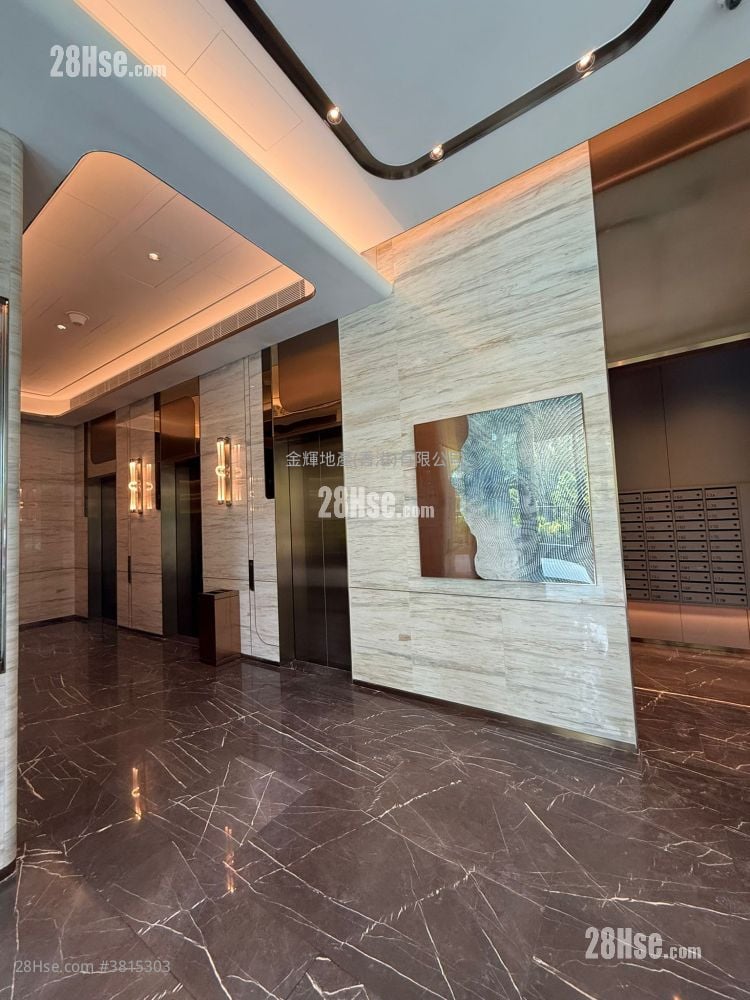Gold Coast Bay Rental 1 Bedroom , 1 Bathroom 441 ft²
