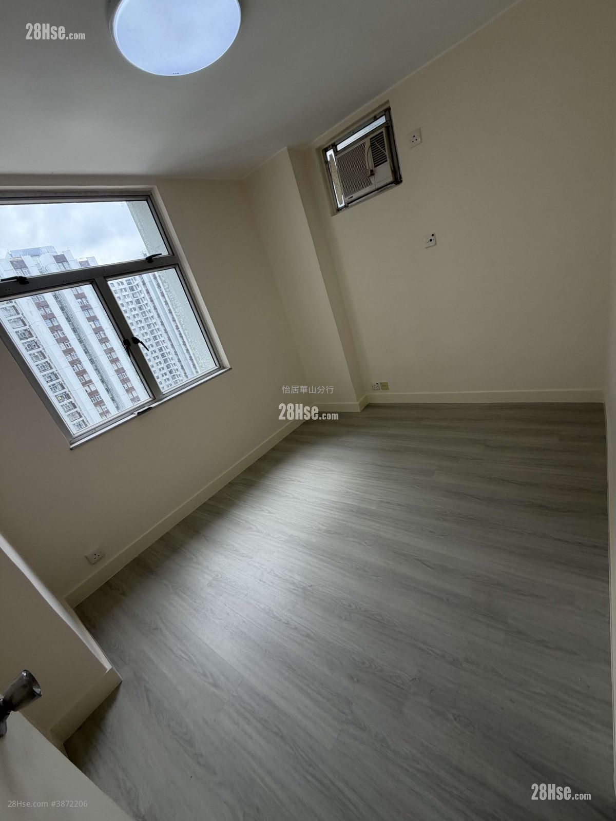 Taikoo Shing Sell 2 Bedrooms , 1 Bathroom 593 ft²