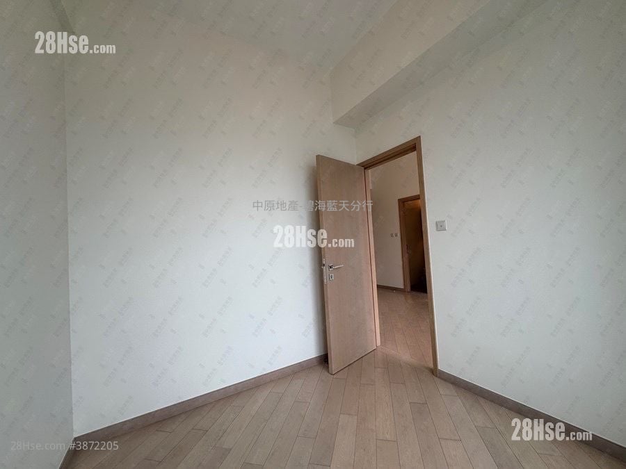 Lime Stardom Sell 1 Bedroom , 1 Bathroom 386 ft²
