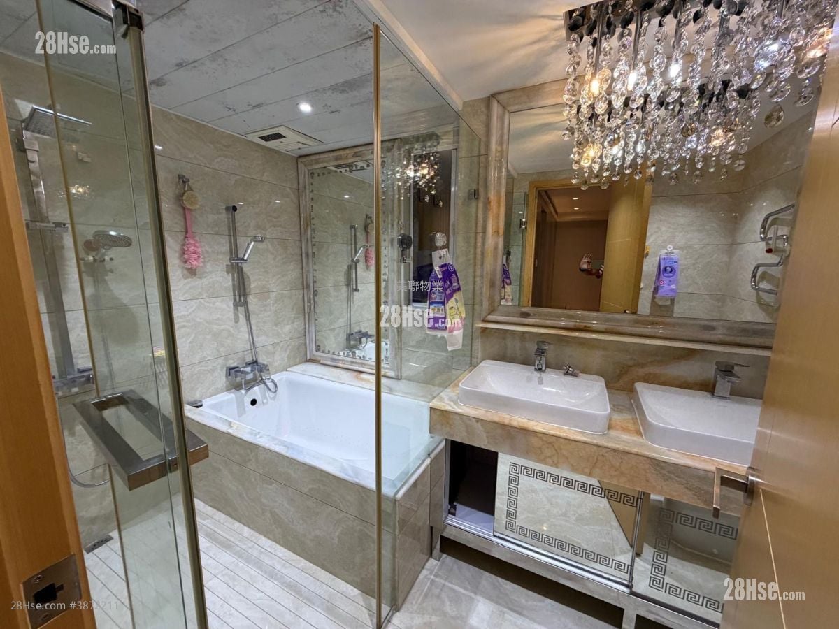 Royal Palms Rental 5+ Bedrooms , 3 Bathrooms