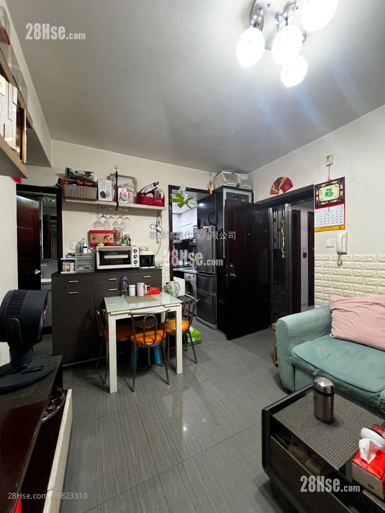 Grandview Garden Sell 2 Bedrooms , 1 Bathroom 354 ft²