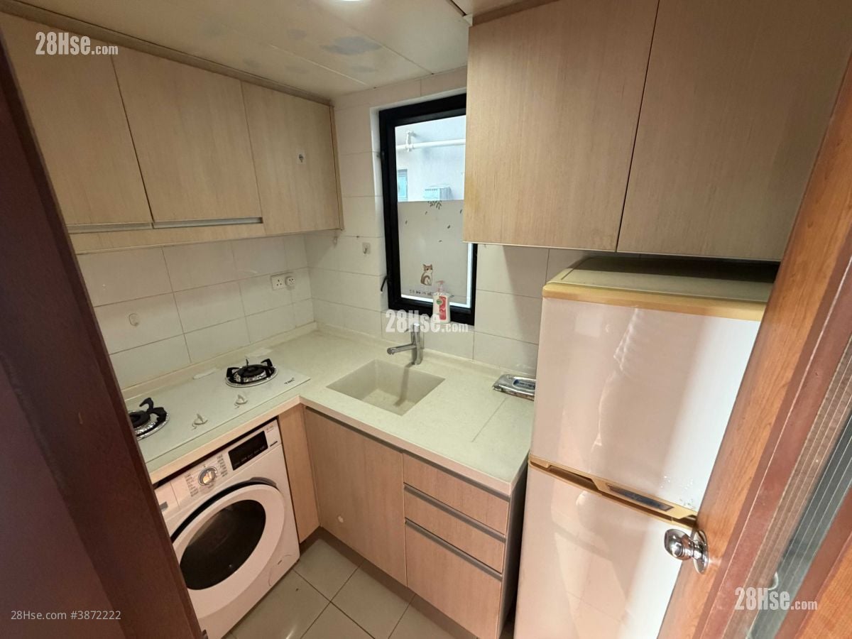Royal Green Rental 372 ft²