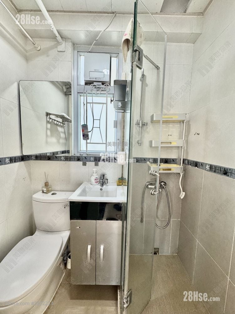 Ho Shun King Building Sell 1 Bedroom , 1 Bathroom 358 ft²