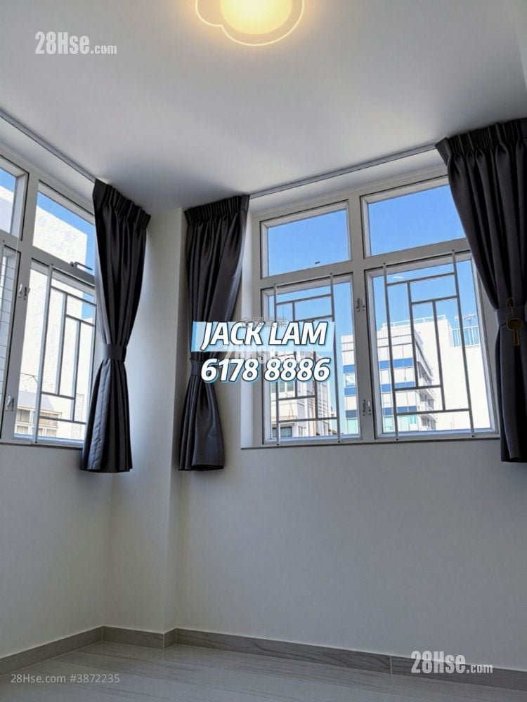 Wai Ching Court Sell 2 Bedrooms , 1 Bathroom 270 ft²