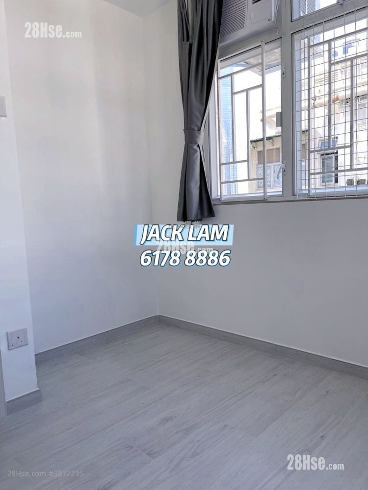 Wai Ching Court Sell 2 Bedrooms , 1 Bathroom 270 ft²
