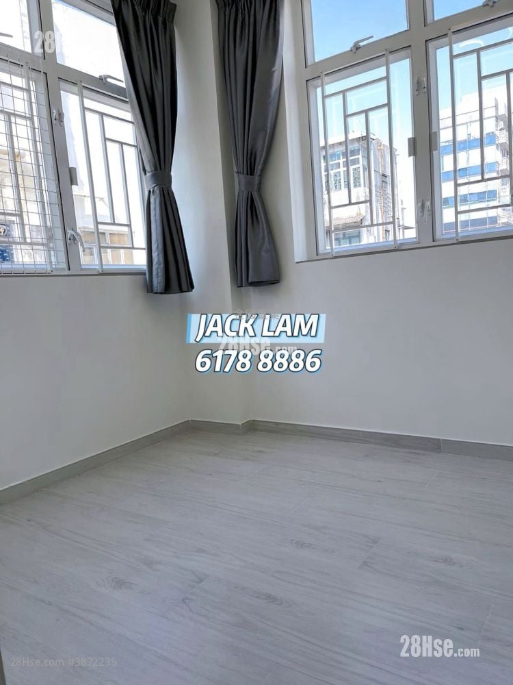 Wai Ching Court Sell 2 Bedrooms , 1 Bathroom 270 ft²