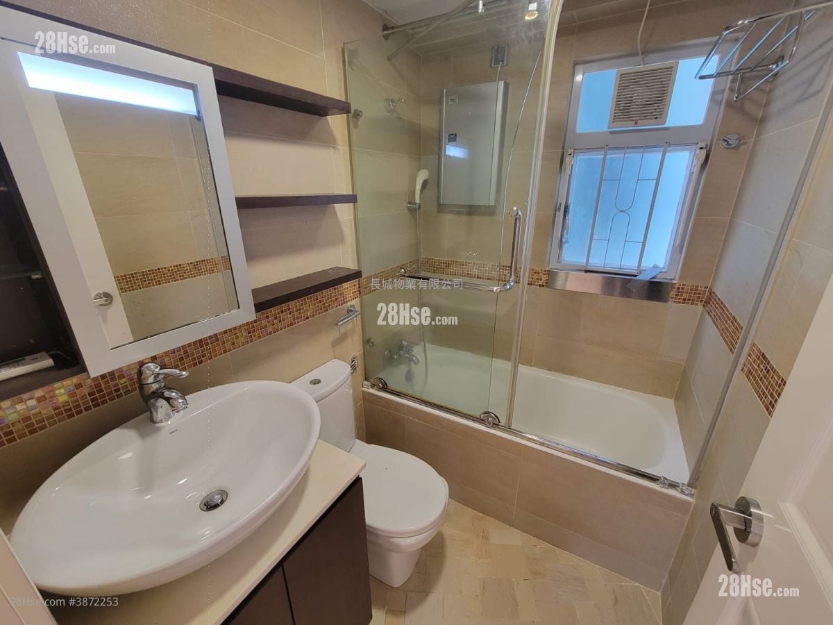Kornville Sell 3 Bedrooms , 2 Bathrooms 604 ft²