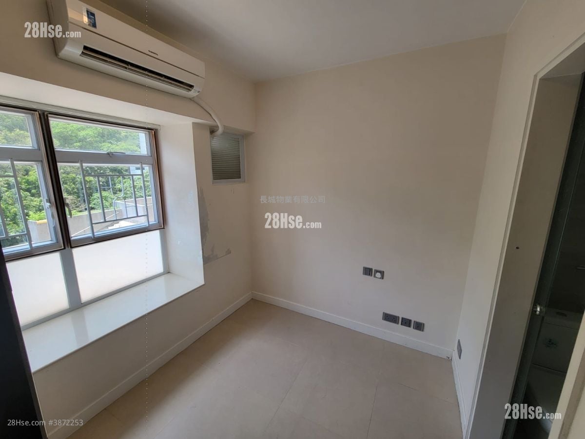 Kornville Sell 3 Bedrooms , 2 Bathrooms 604 ft²