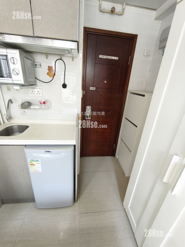 Apartment Rental Studio , 1 Bathroom 100 ft²