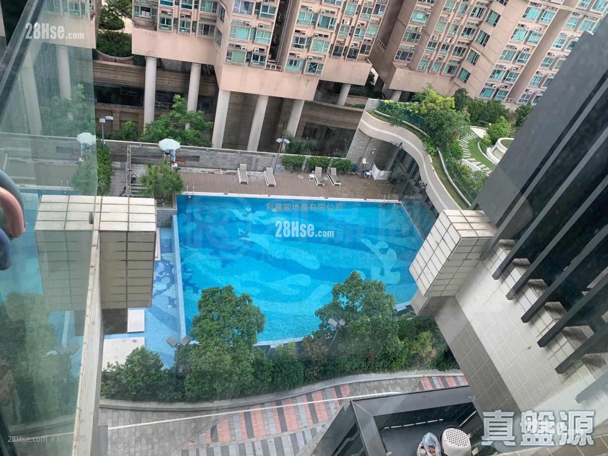 Green Code Sell Studio , 1 Bathroom 324 ft²