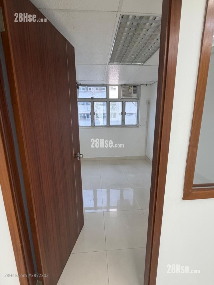 Gold King Industrial Building Rental 2 Bedrooms , 1 Toilet