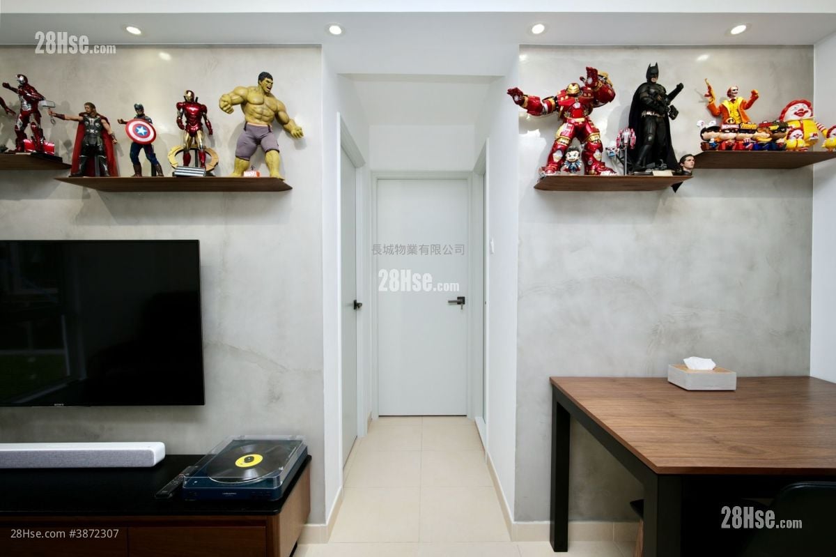 Nan Fung Sun Chuen Sell 2 Bedrooms , 1 Bathroom 391 ft²