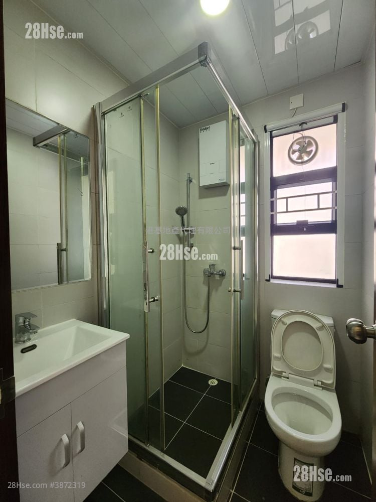 Ho Chung New Village Rental 3 Bedrooms , 2 Bathrooms 630 ft²